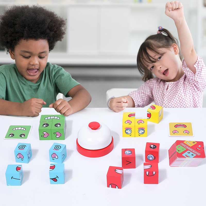 Crianças mudança de rosto cubo - Wooden Blocks Stacking avaliação e preço
